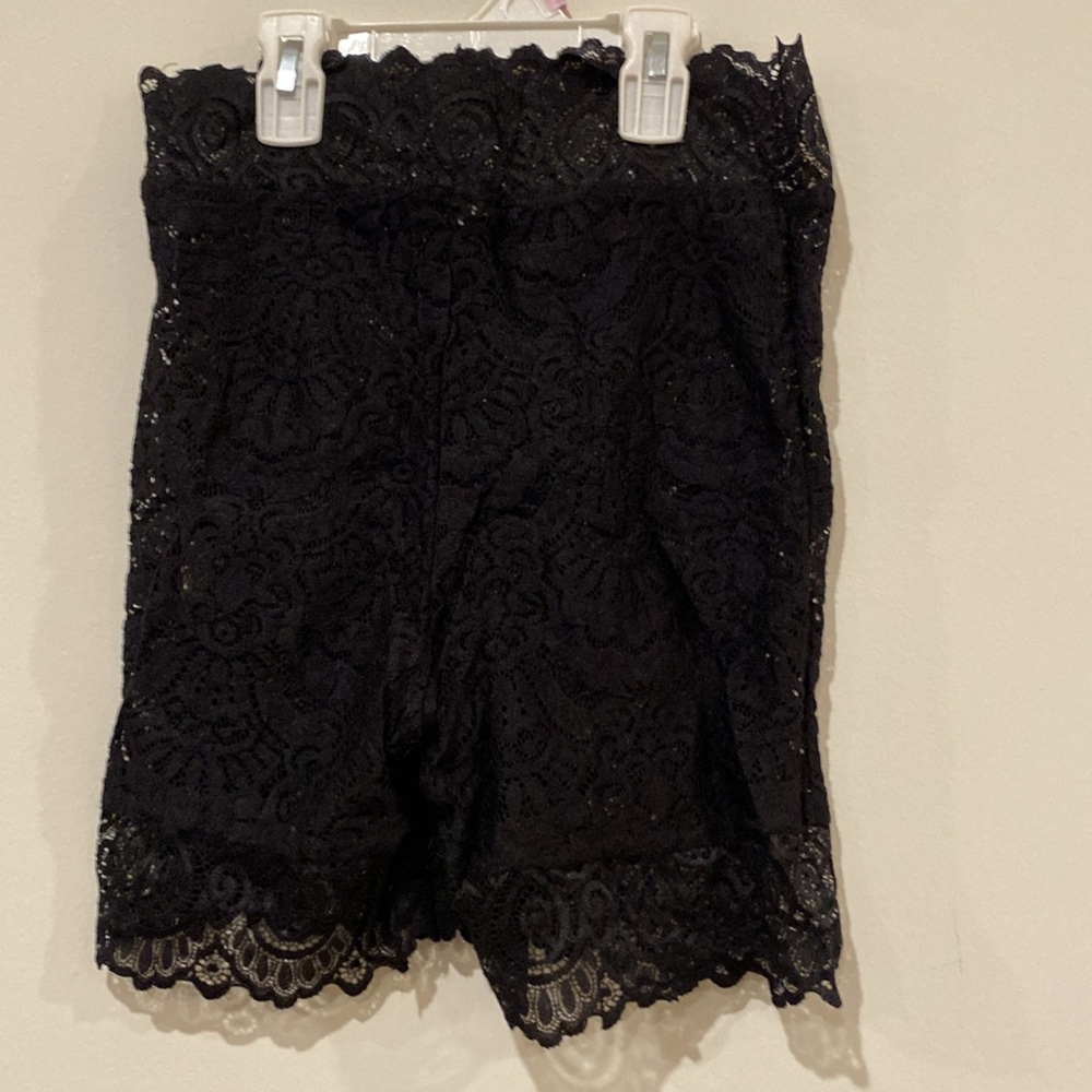 Shorts - Picture 2 of 2
